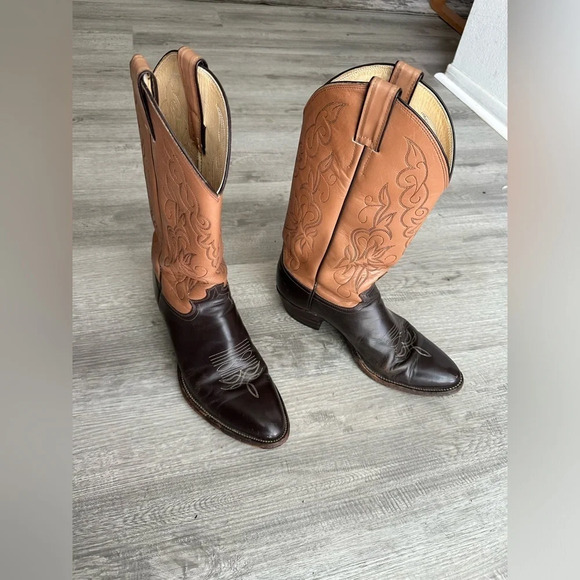 Other - Justin J 5412 Brown Tan Genuine
Leather Cowboy Western Mid Calf Boots Sz 9 D